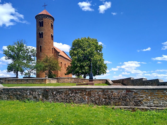 kościół św. Idziego w Inowłodzu