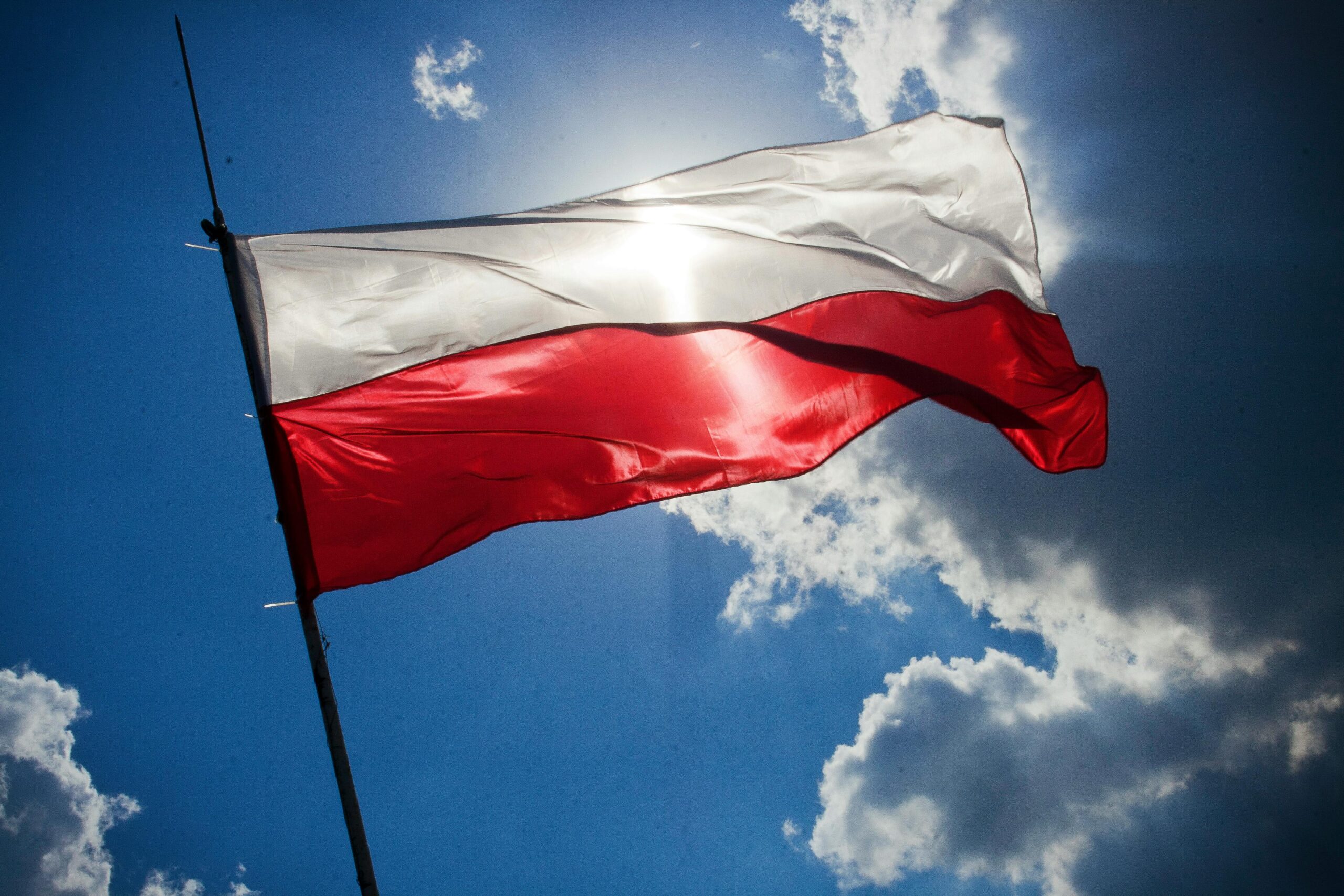 Photo by Karolina Grabowska: https://www.pexels.com/photo/flag-of-poland-5611/